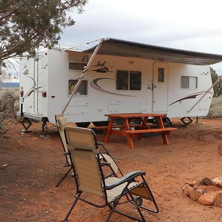 ホテルCamp Valhalla At Zion Colorado City エクステリア 写真