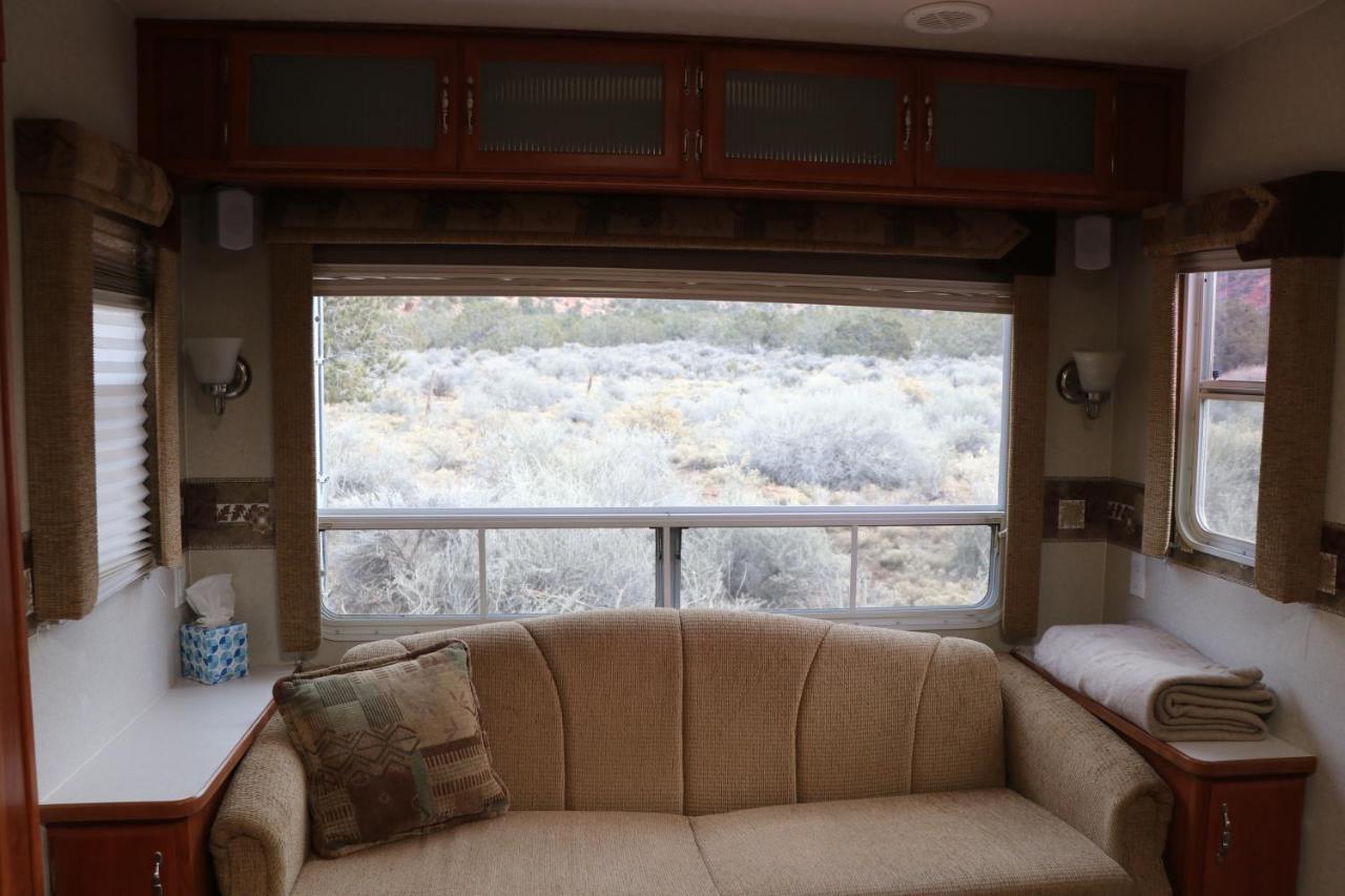 ホテルCamp Valhalla At Zion Colorado City エクステリア 写真