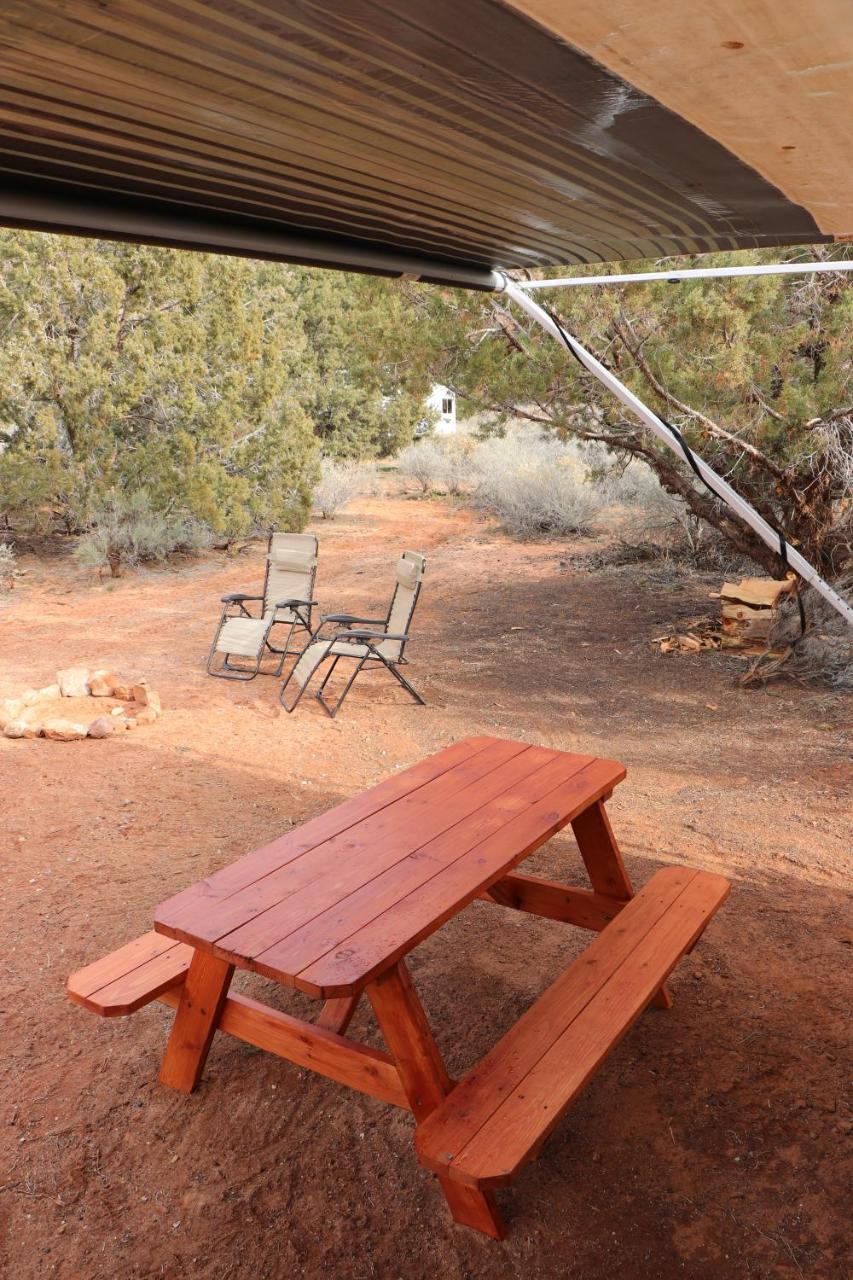 ホテルCamp Valhalla At Zion Colorado City エクステリア 写真